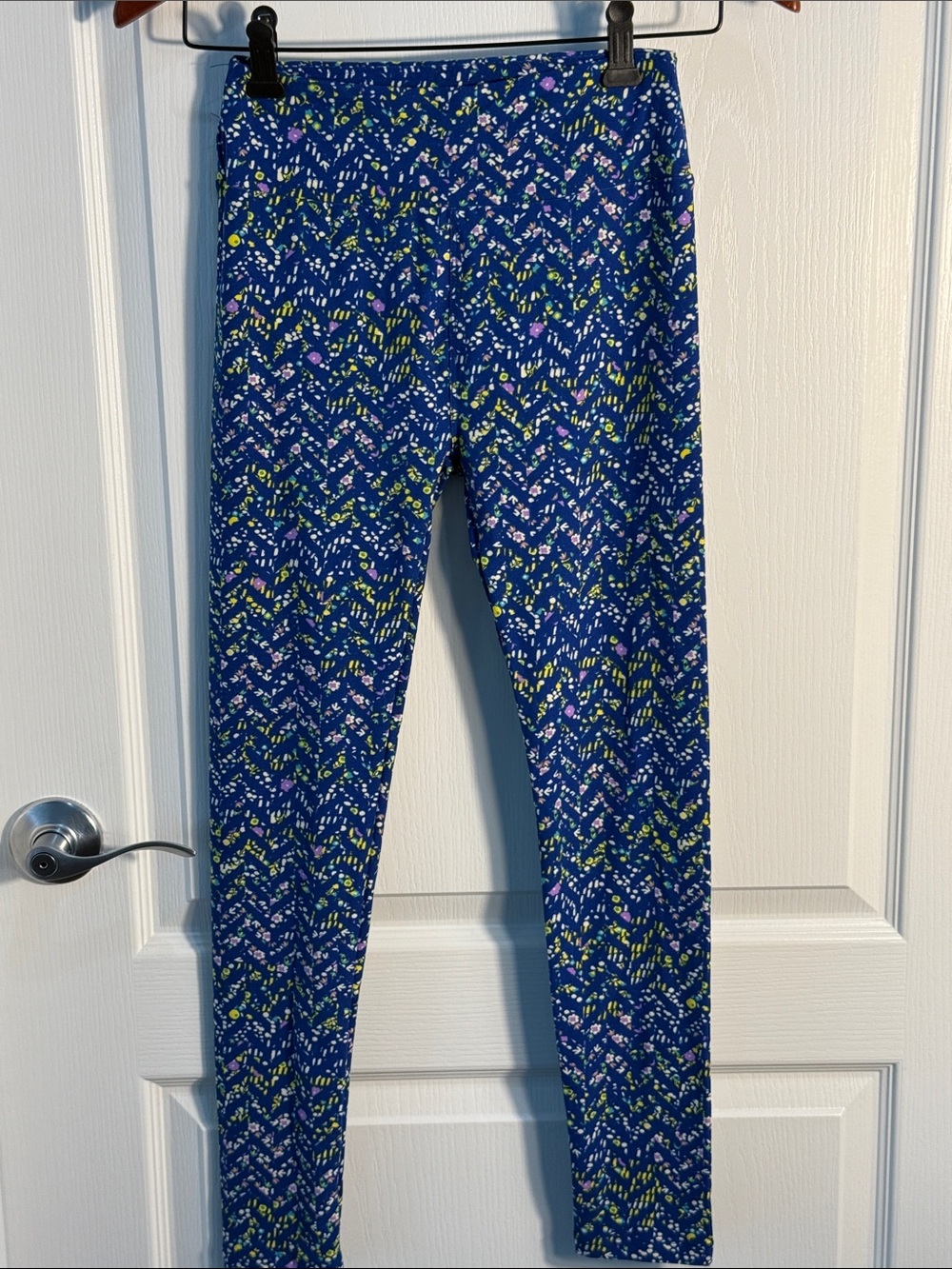 LuLaRoe Blue Floral Print Leggings One Size NWOT